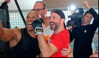 Maior tempo batendo em um saco de boxe com socos e chutes